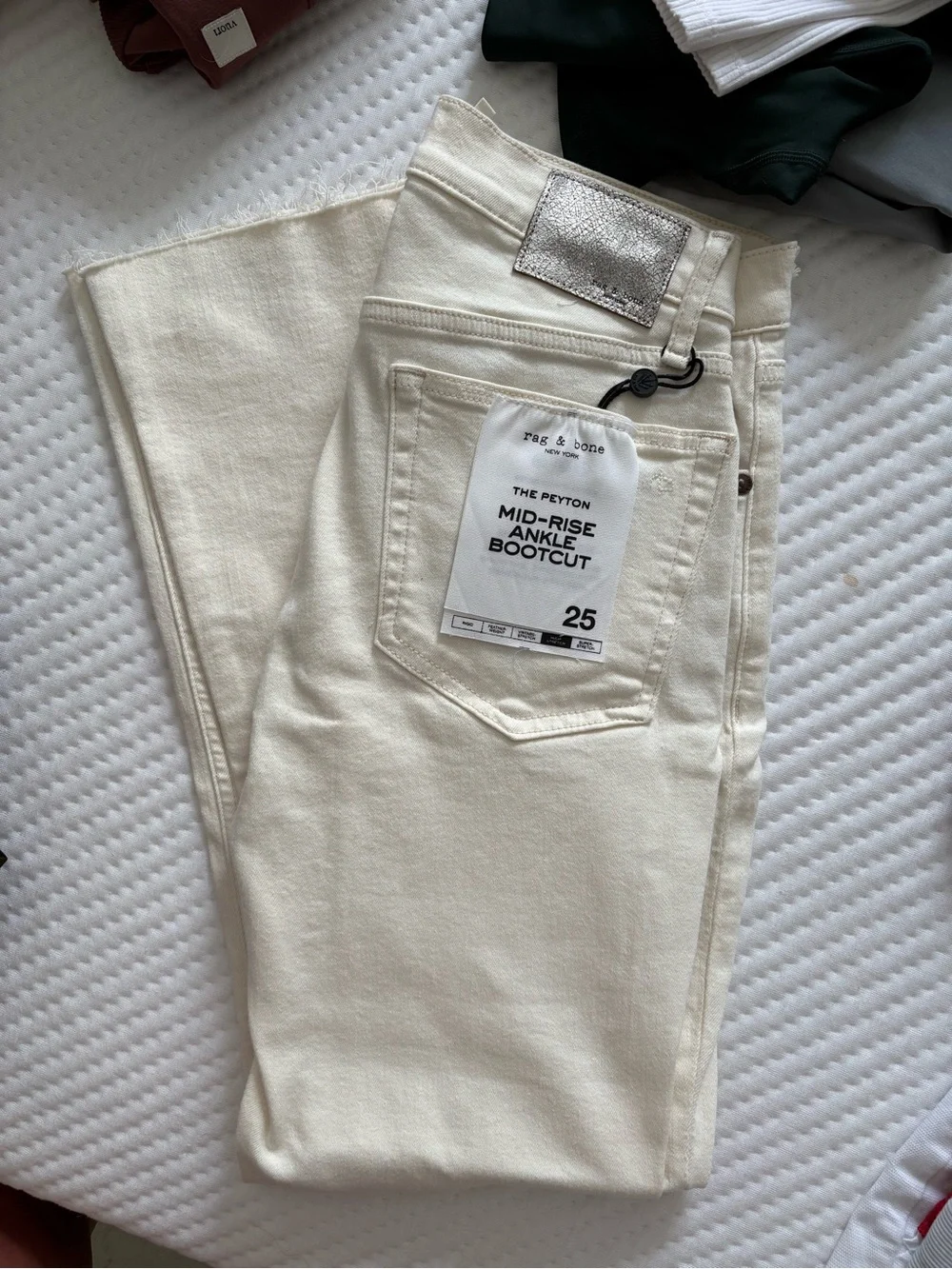 NWT Rag & Bone Peyton White Ankle Bootcut Jeans Size 25 Mid Rise
